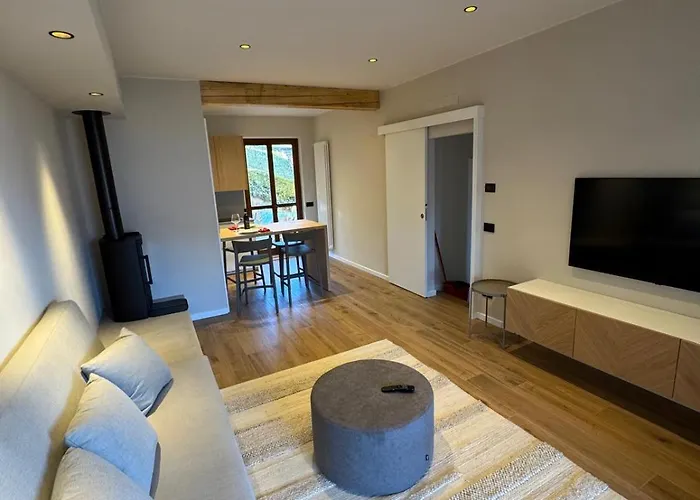 Breva's Flat Near Белладжо