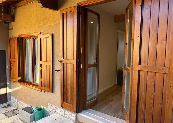 Дом отдыха Breva's Flat Near *