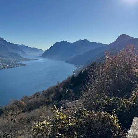 Breva'S Flat Bellagio - Above The Lake, Beyond The Ordinary *