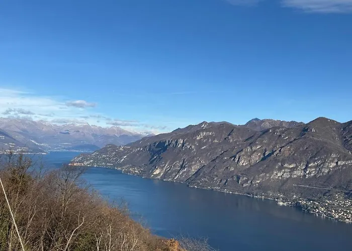 Breva's Flat Near Bellagio